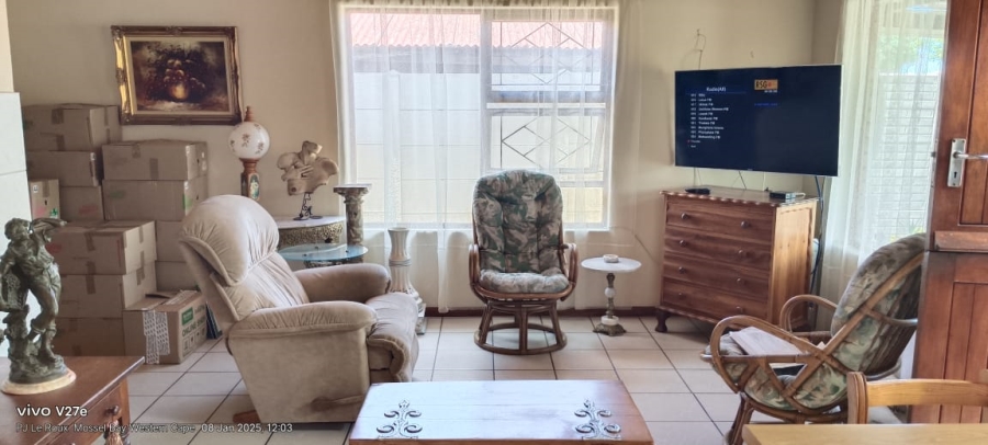 3 Bedroom Property for Sale in Hartenbos Central Western Cape